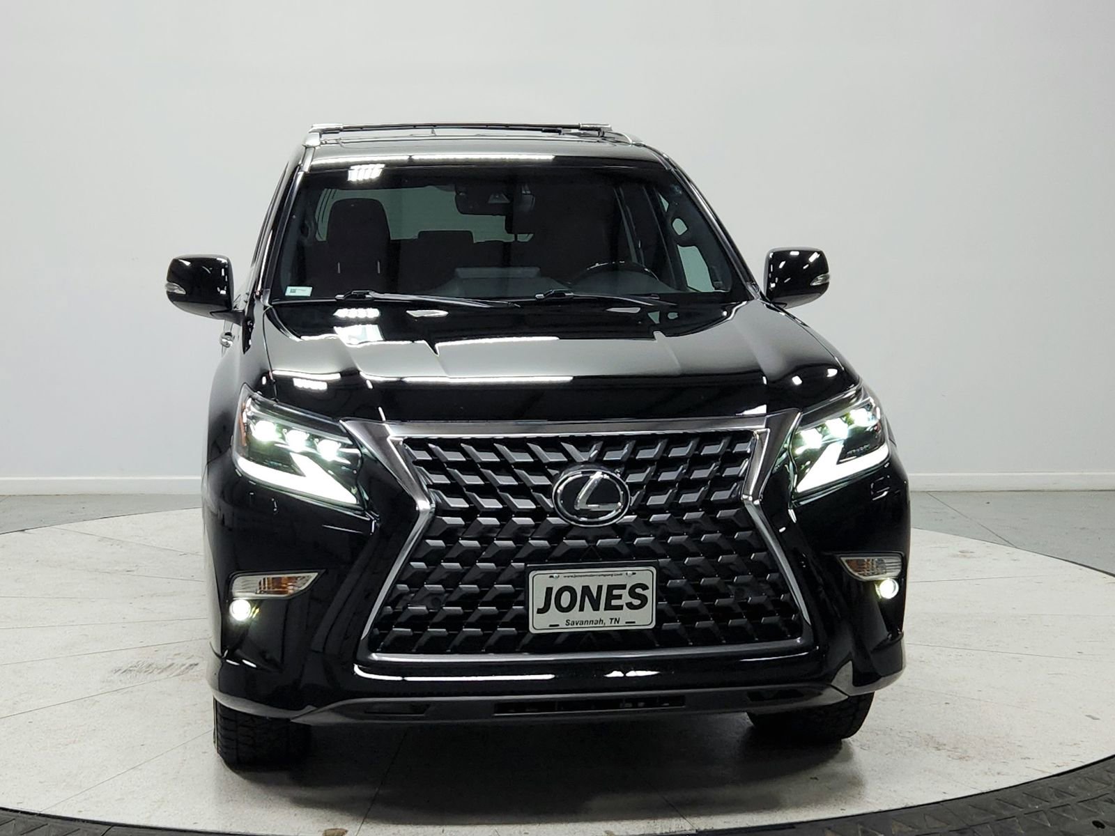 Used 2023 Lexus GX 460 Premium w/ Premium Package image 2
