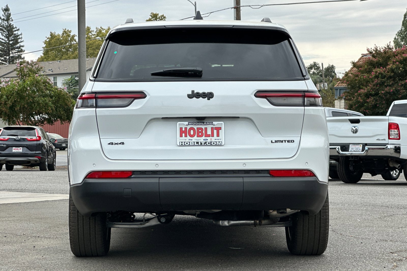 New 2025 Jeep Grand Cherokee L Limited w/ Black Appearance Package image 4