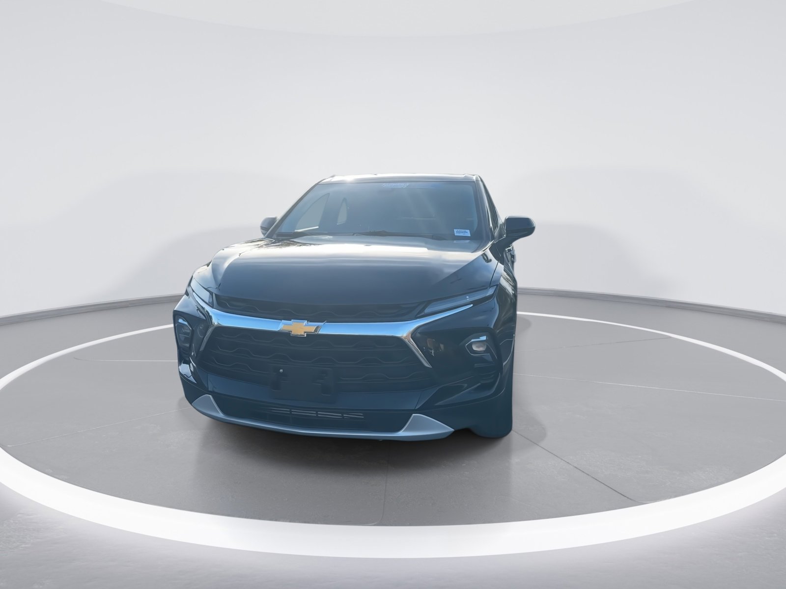 Certified 2023 Chevrolet Blazer LT w/ Driver Confidence Package image 3