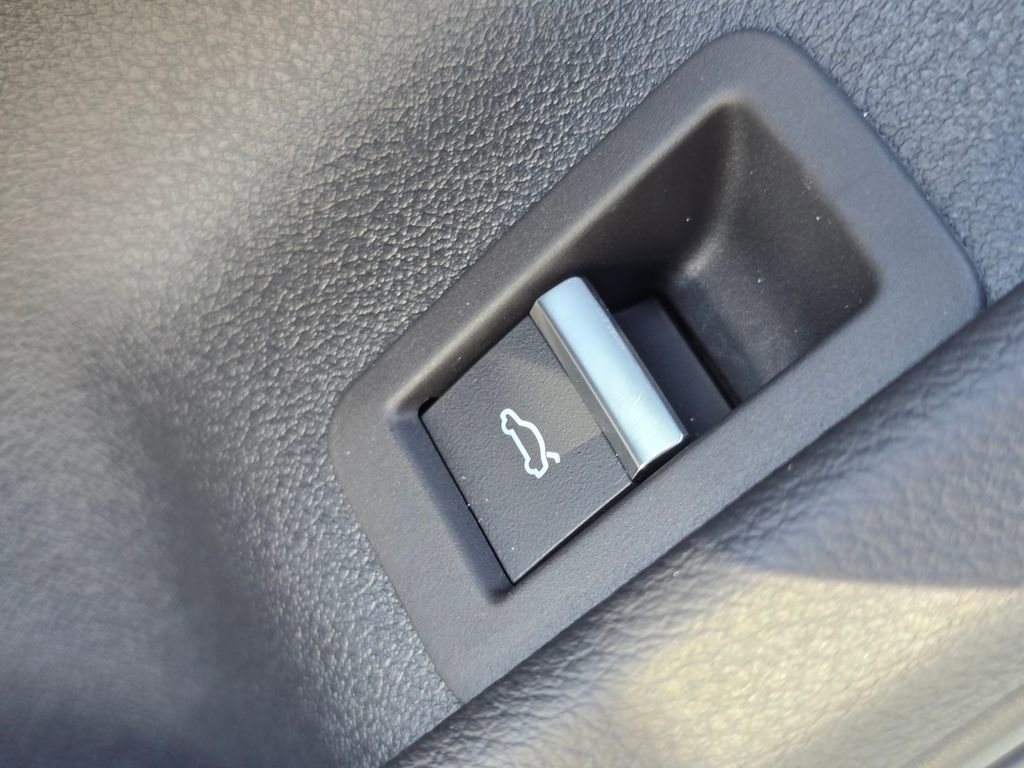 Used 2023 Audi A4 2.0T Premium Plus w/ Premium Plus Package image 20