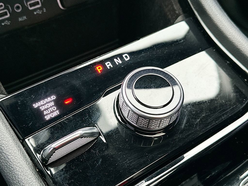 Used 2022 Jeep Grand Cherokee L Limited image 22