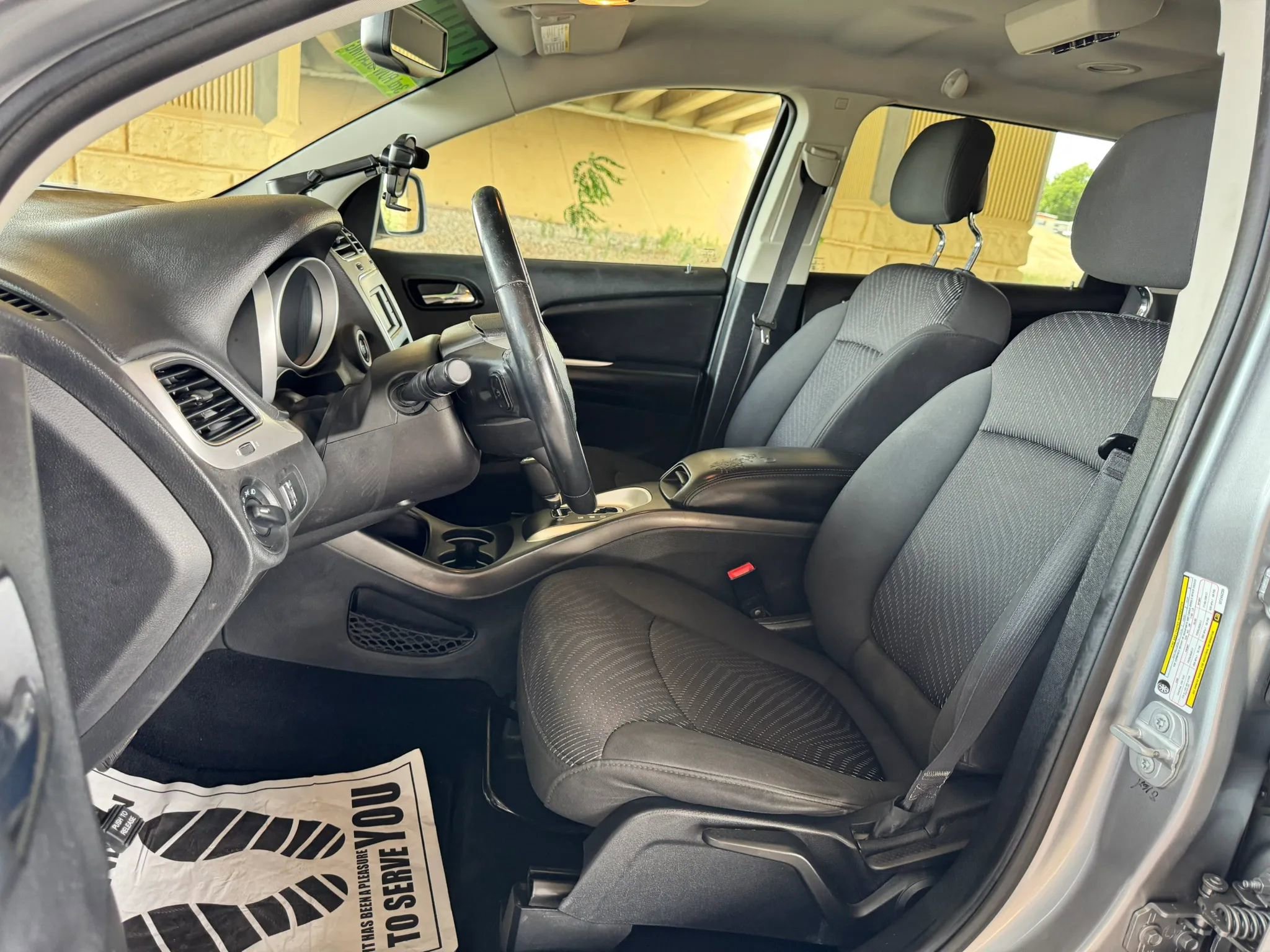 Used 2016 Dodge Journey SE w/ Flexible Seating Group FWD image 11