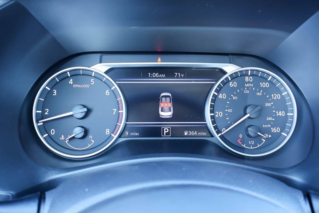 New 2025 Nissan Sentra SR image 10