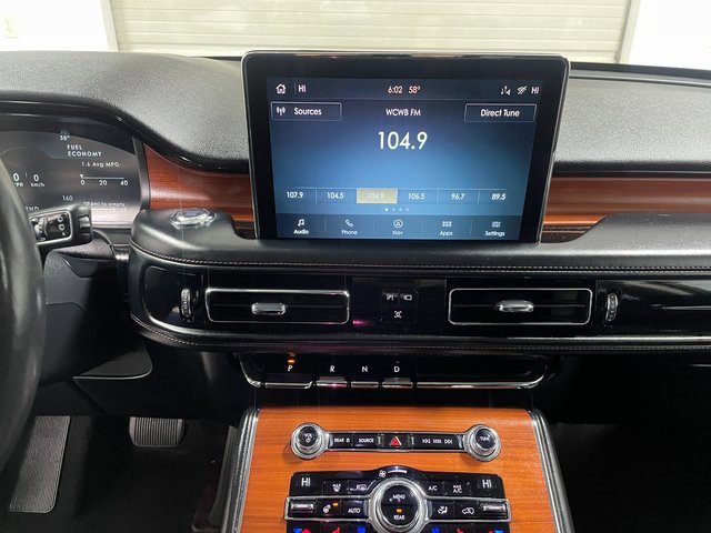 Used 2020 Lincoln Aviator Reserve w/ Equipment Group 201A image 16