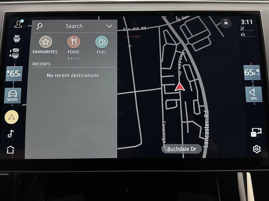 Used 2025 Land Rover Range Rover Sport Dynamic SE image 31