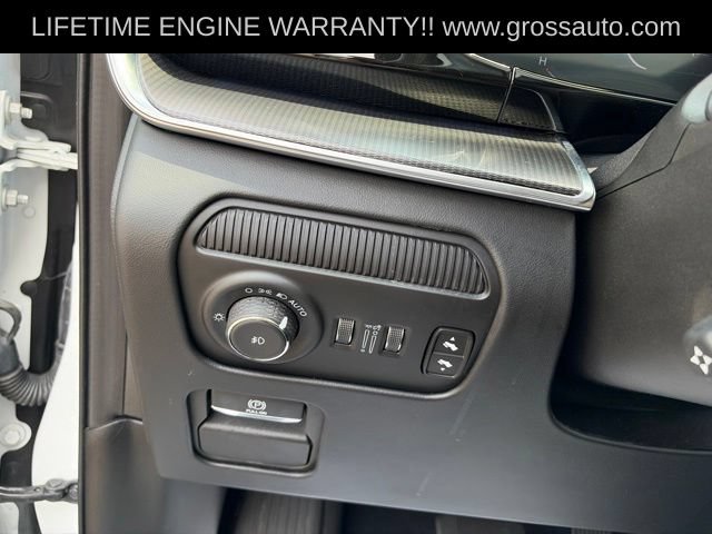 Used 2024 Jeep Grand Wagoneer Series II AWD/4WD image 25