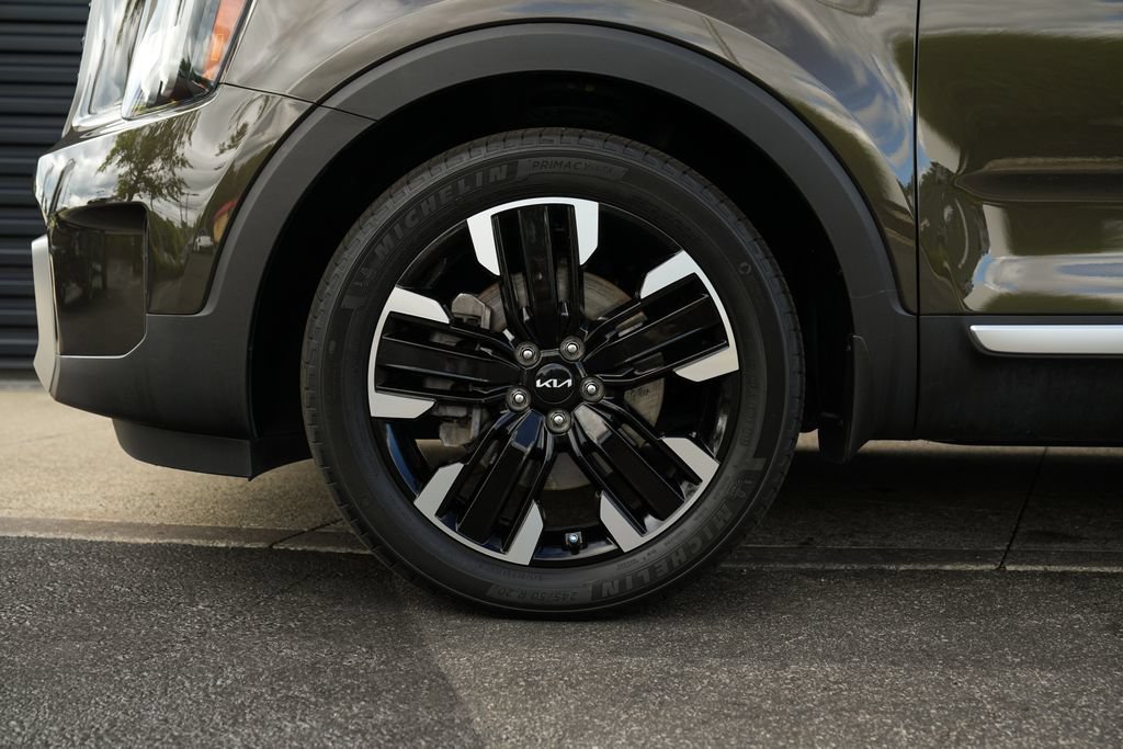 Used 2023 Kia Telluride SX Prestige AWD/4WD image 11