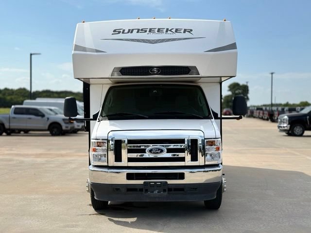 Used 2023 Ford E-350 and Econoline 350 Super Duty w/ Motorhome Prep Package RWD image 3