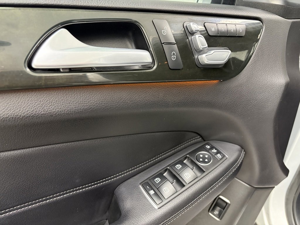 Used 2019 Mercedes-Benz GLS 450 4MATIC w/ Premium 1 Package image 14