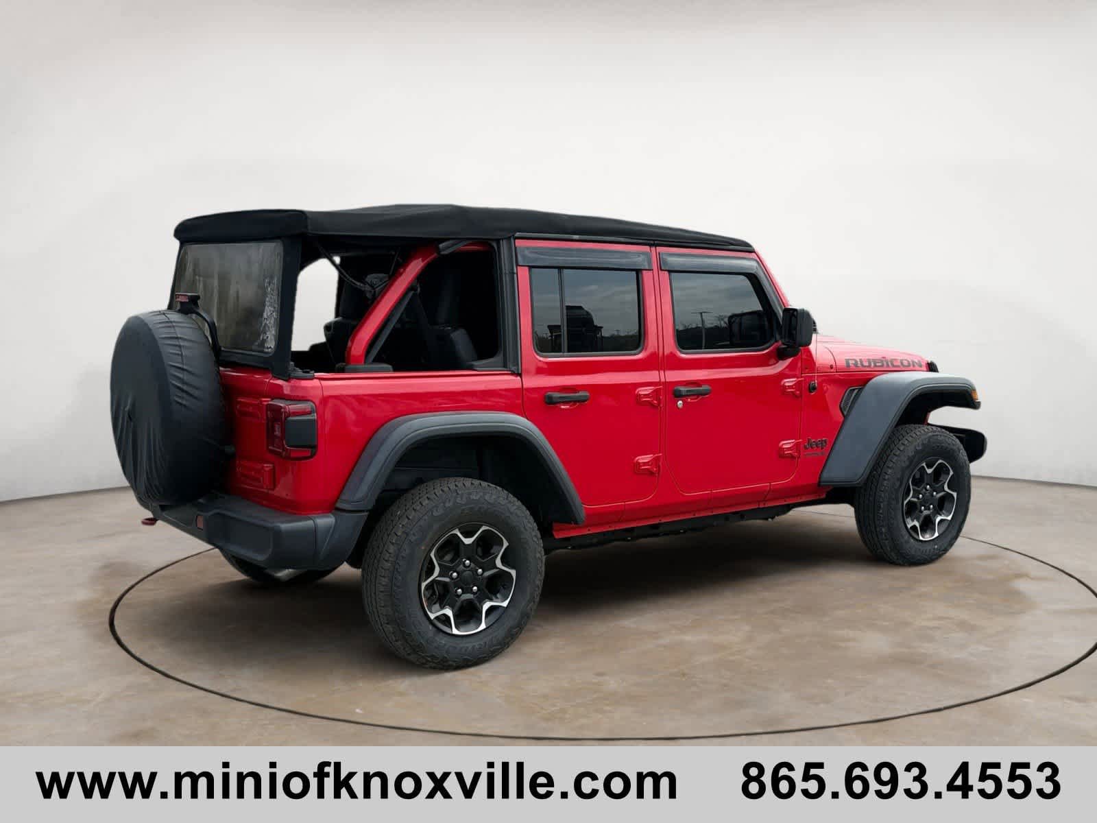Used 2018 Jeep Wrangler Unlimited Rubicon w/ LED Lighting Group AWD/4WD image 3