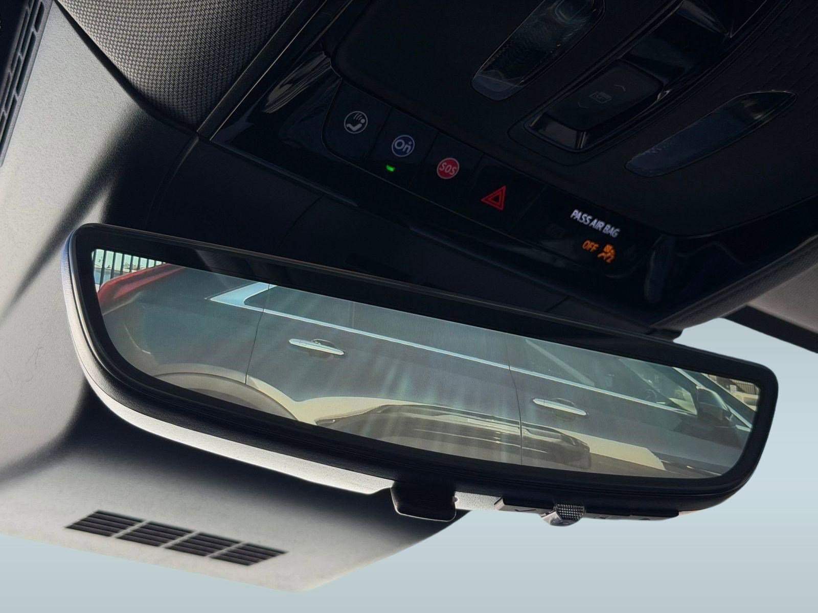 New 2026 Cadillac Optiq Luxury 1 image 16