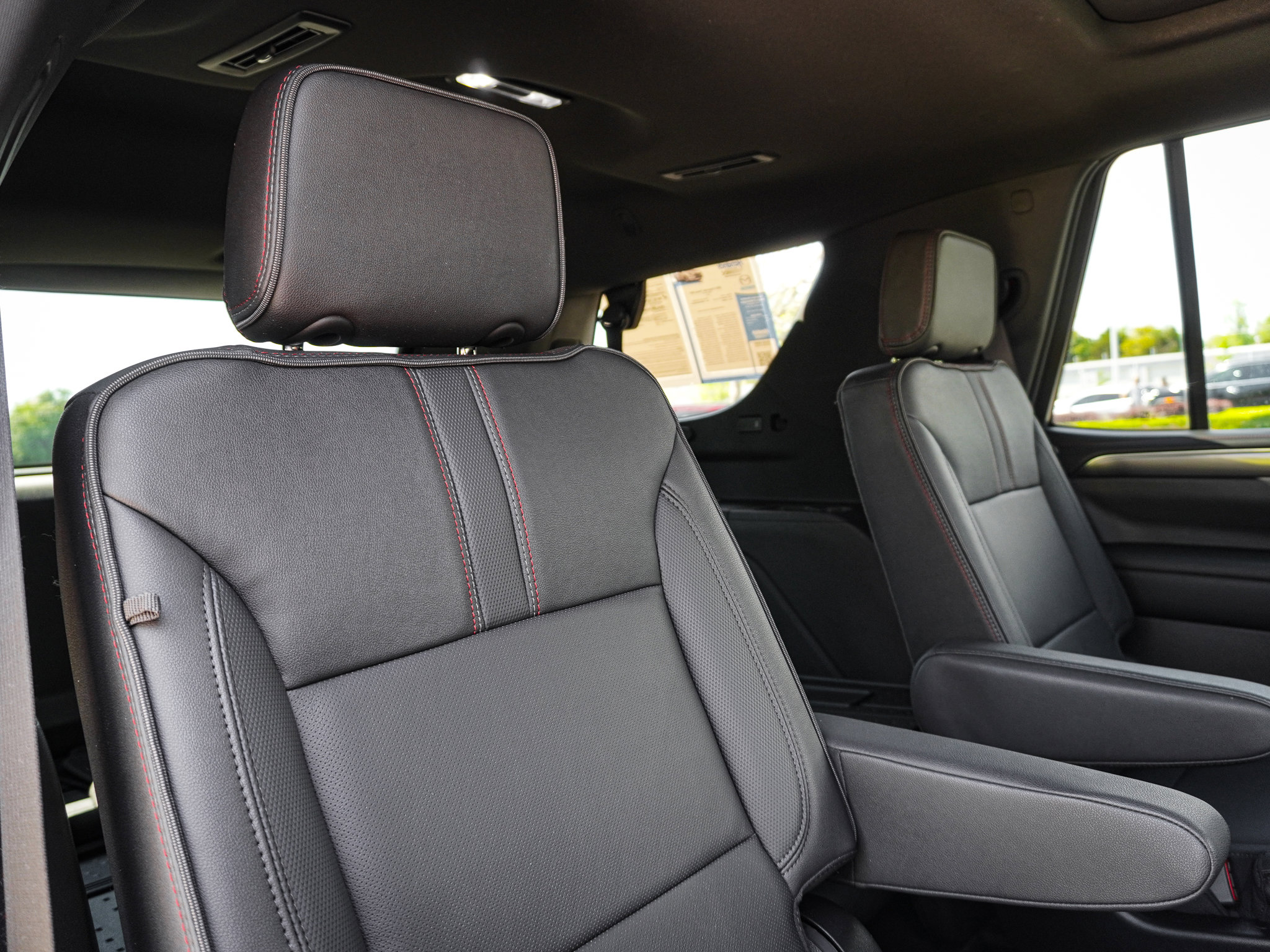 Used 2024 Chevrolet Tahoe RST w/ Luxury Package image 35