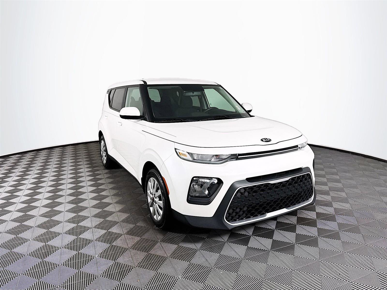 Certified 2020 Kia Soul LX