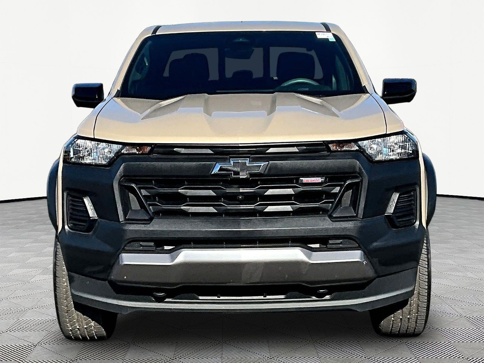 Used 2023 Chevrolet Colorado Trail Boss w/ Technology Package AWD/4WD image 2