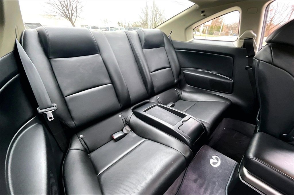 Used 2003 INFINITI G35 Coupe w/ Premium Pkg image 29