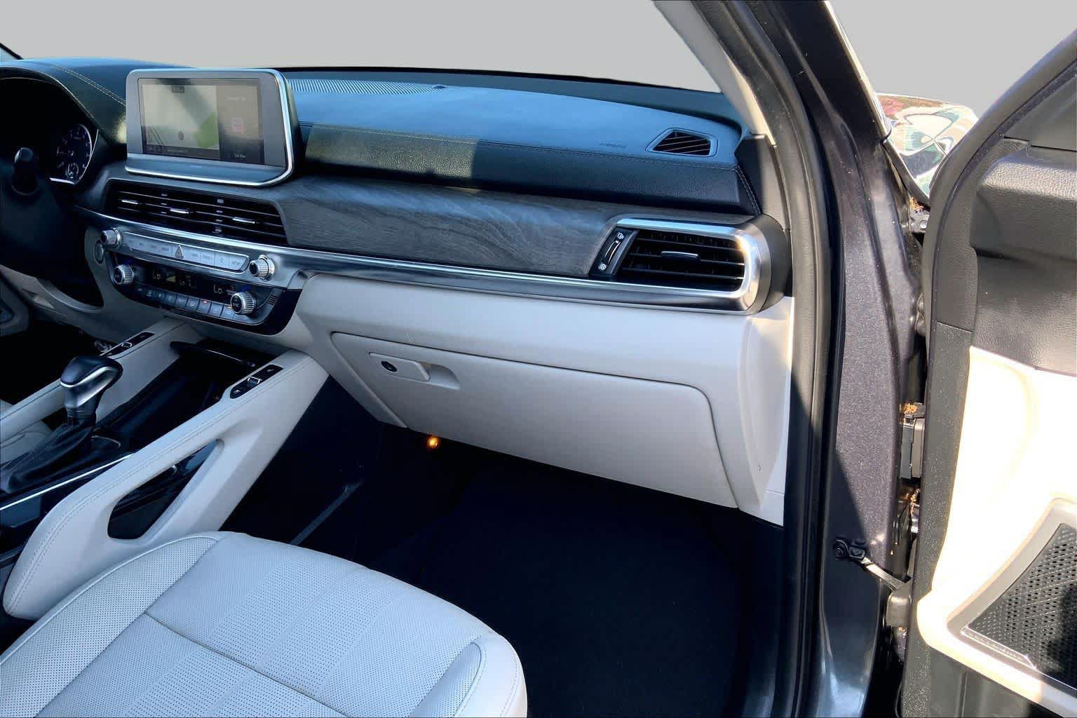 Used 2022 Kia Telluride EX w/ EX Premium Package FWD image 16