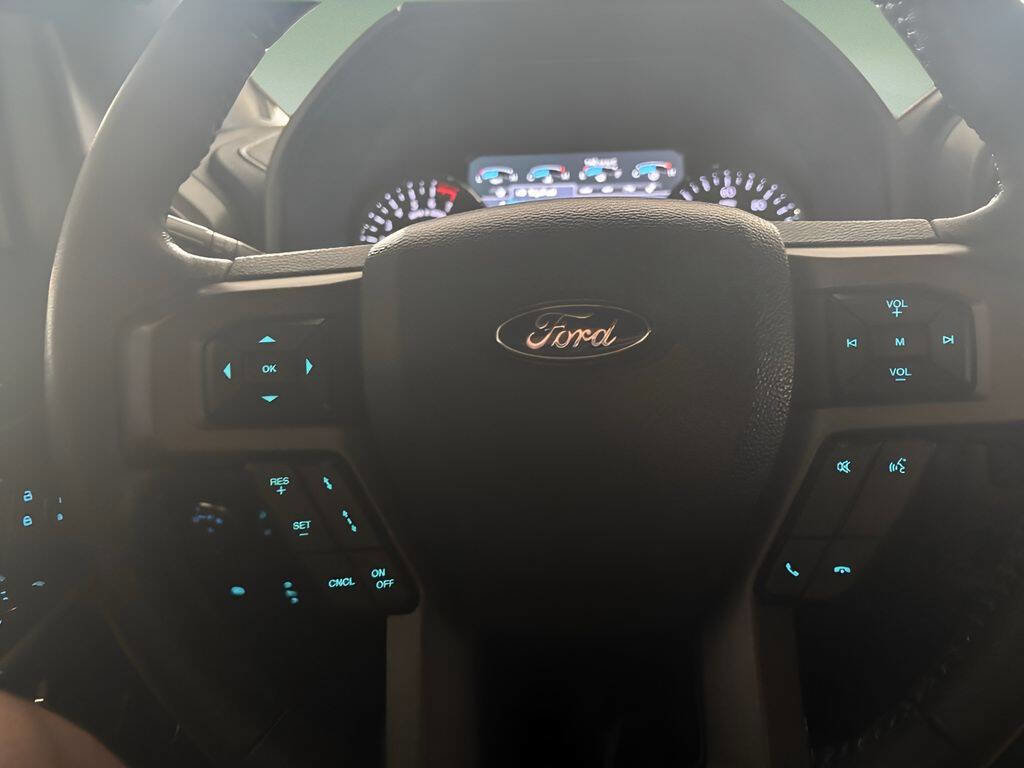 Used 2019 Ford Expedition XLT w/ Equipment Group 202A image 10