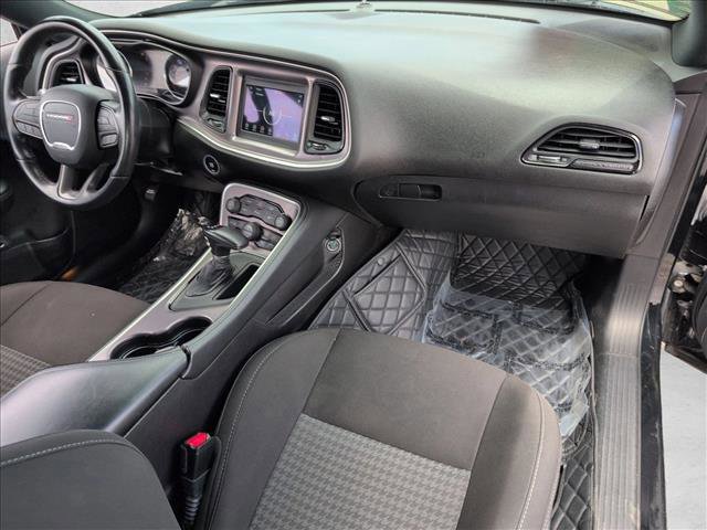 Used 2022 Dodge Challenger GT image 22