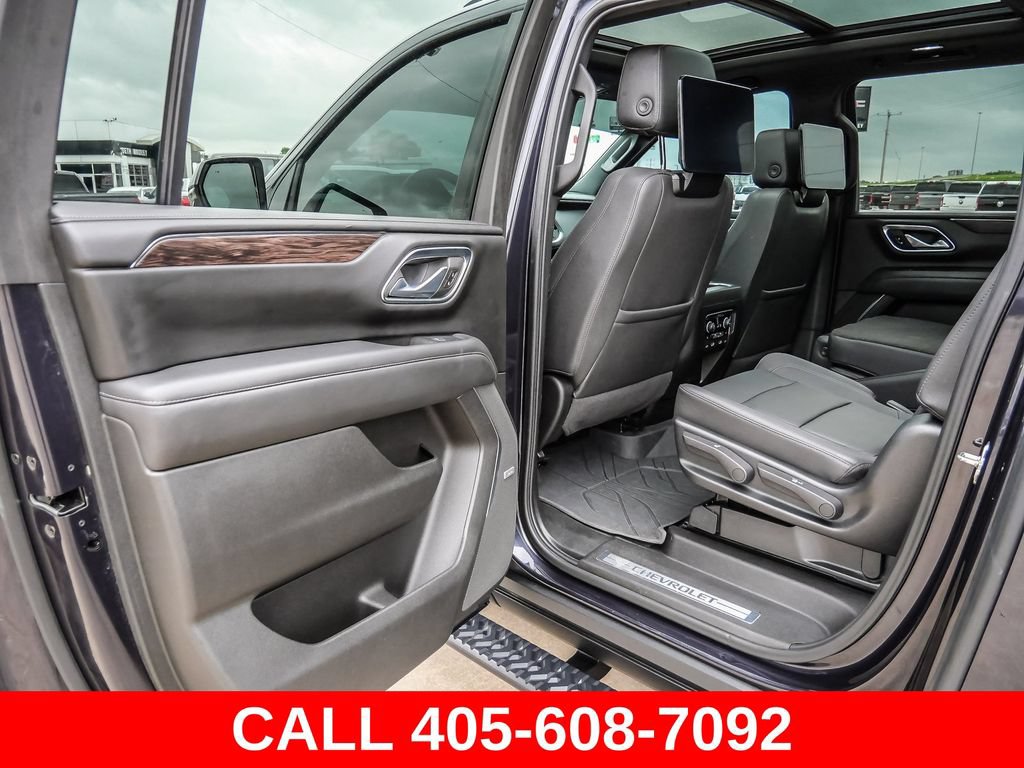 Used 2023 Chevrolet Suburban Z71 w/ Off-Road Capability Package AWD/4WD image 30