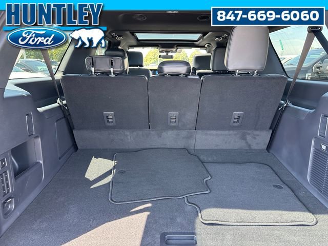 Used 2025 Ford Expedition Max Platinum w/ Stealth Appearance Package image 13