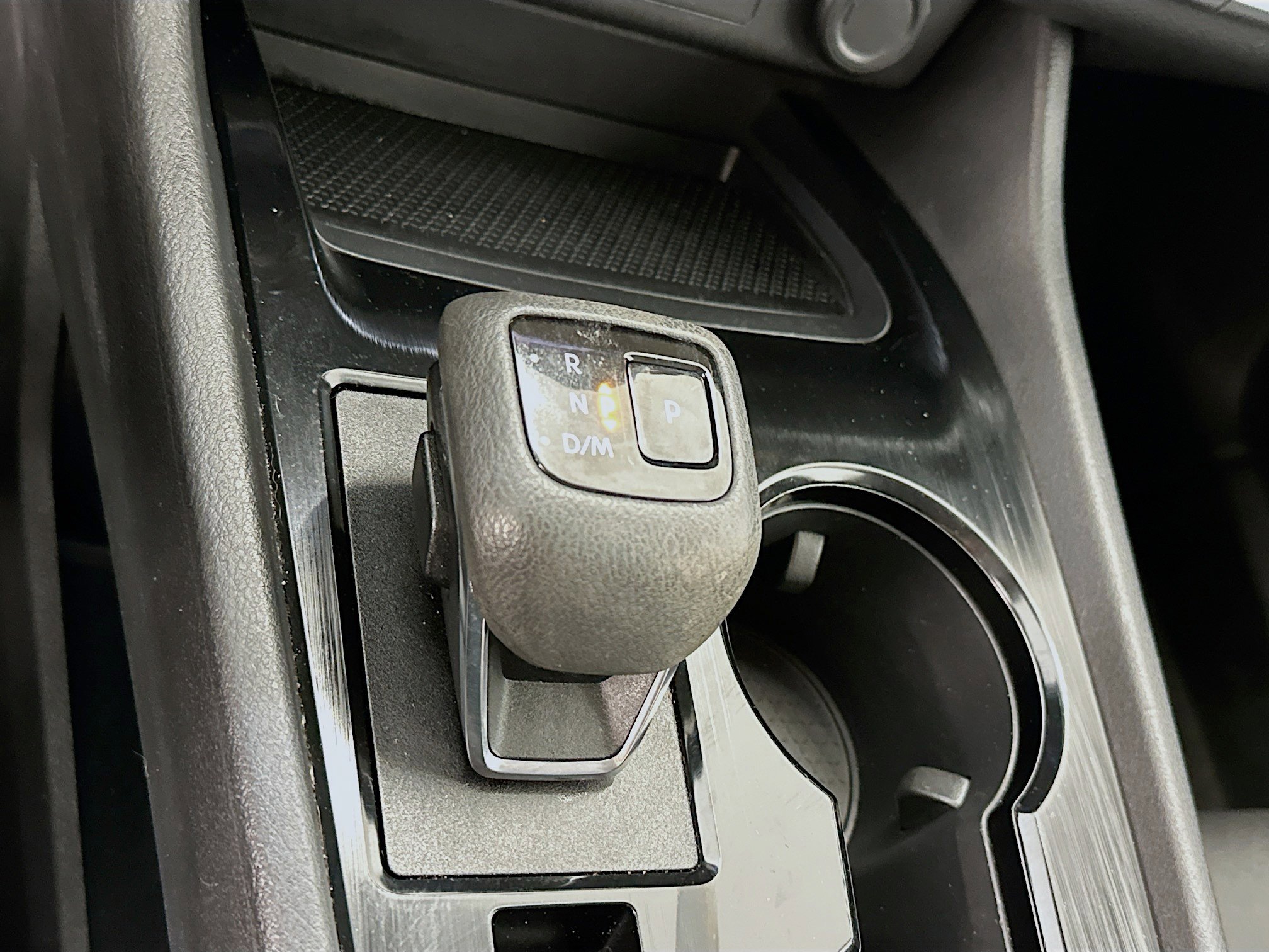 Used 2022 Nissan Rogue SV w/ SV Premium Package image 24