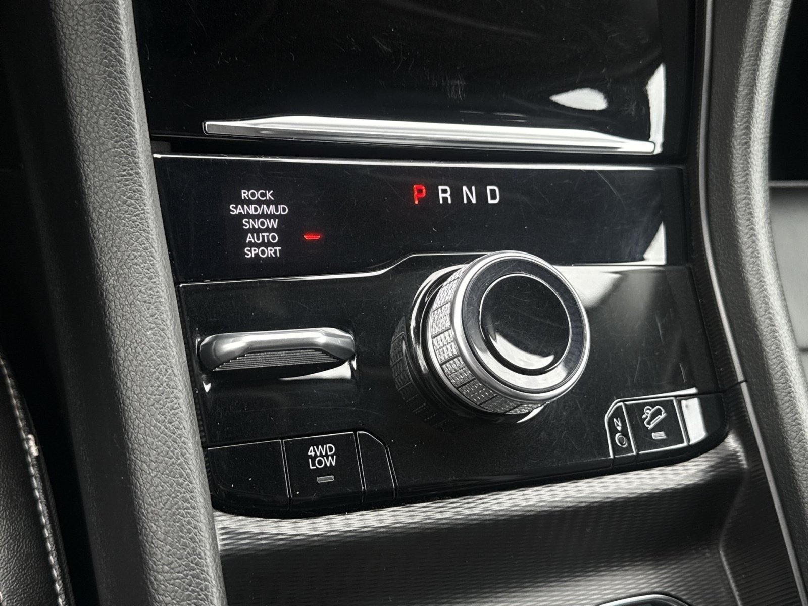 Used 2024 Jeep Grand Cherokee Limited 4xe AWD/4WD image 22