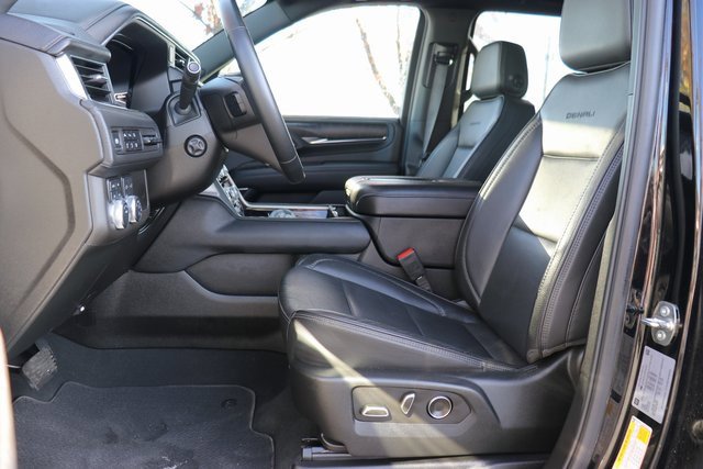 Used 2024 GMC Yukon XL Denali image 18