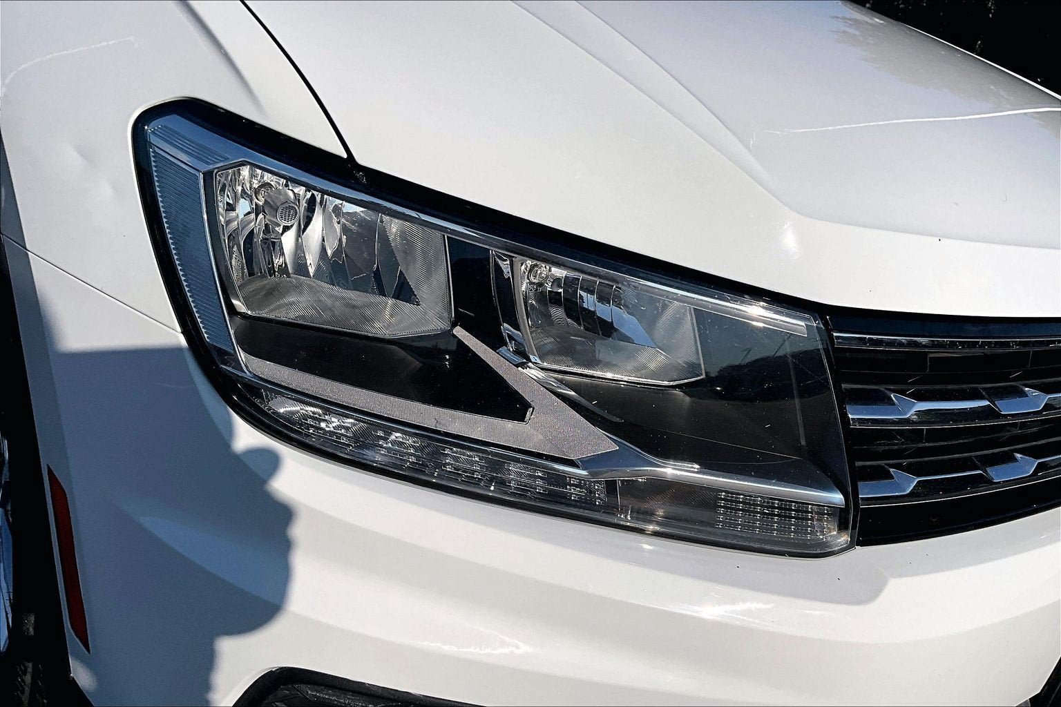 Used 2018 Volkswagen Tiguan SE w/ 3rd Row Seat Package AWD/4WD image 26
