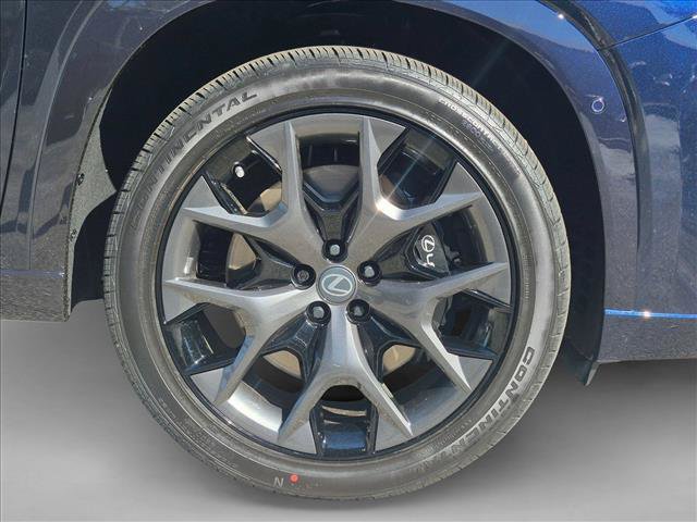 New 2026 Lexus TX 500h AWD image 9