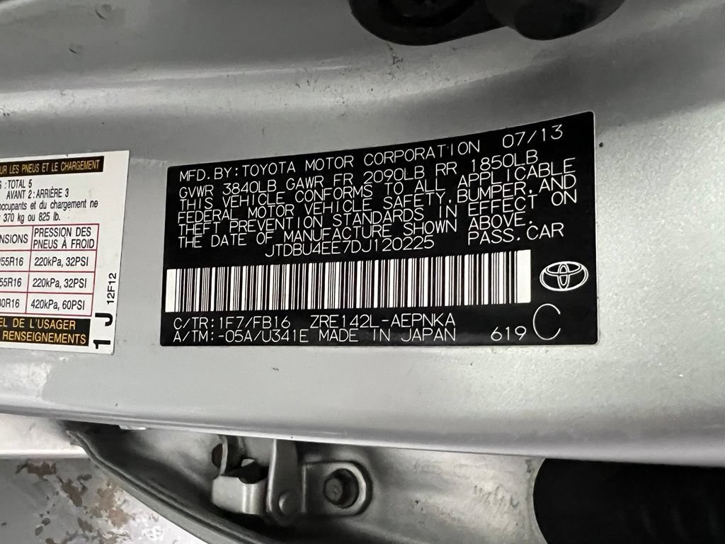 Used 2013 Toyota Corolla LE FWD image 37
