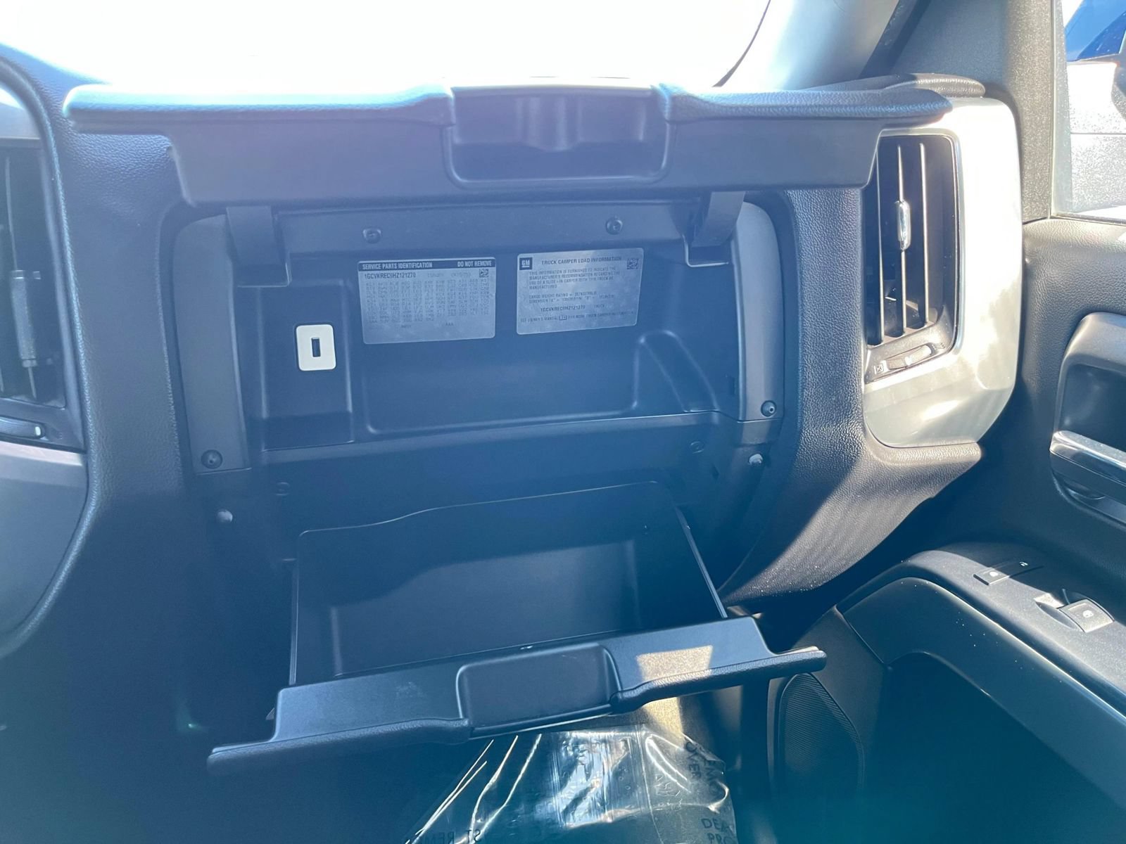 Used 2017 Chevrolet Silverado 1500 LT w/ All Star Edition AWD/4WD image 23