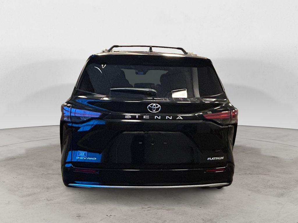 New 2026 Toyota Sienna Platinum AWD/4WD image 4