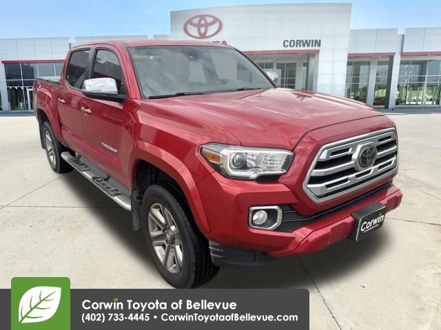 Used 2019 Toyota Tacoma Limited AWD/4WD image 2