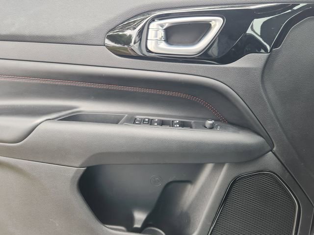 Used 2024 Jeep Compass Trailhawk image 18