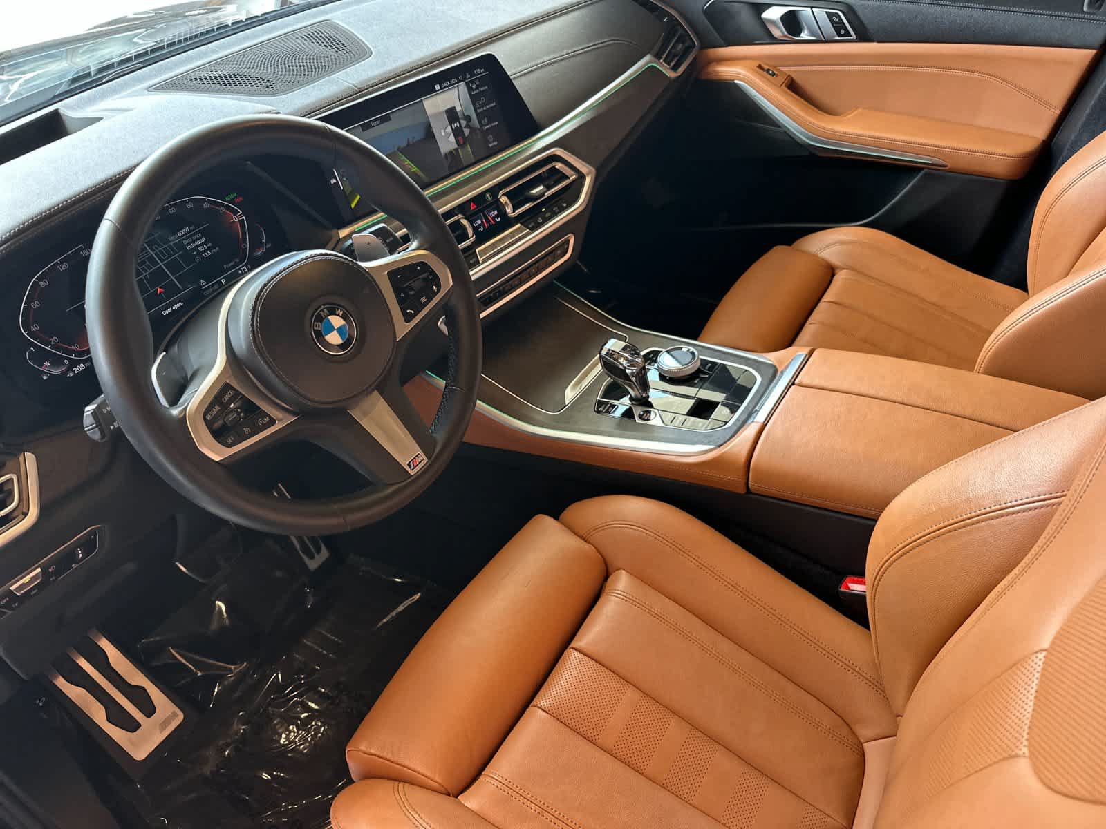 Used 2022 BMW X5 xDrive40i w/ M Sport Package AWD/4WD image 11