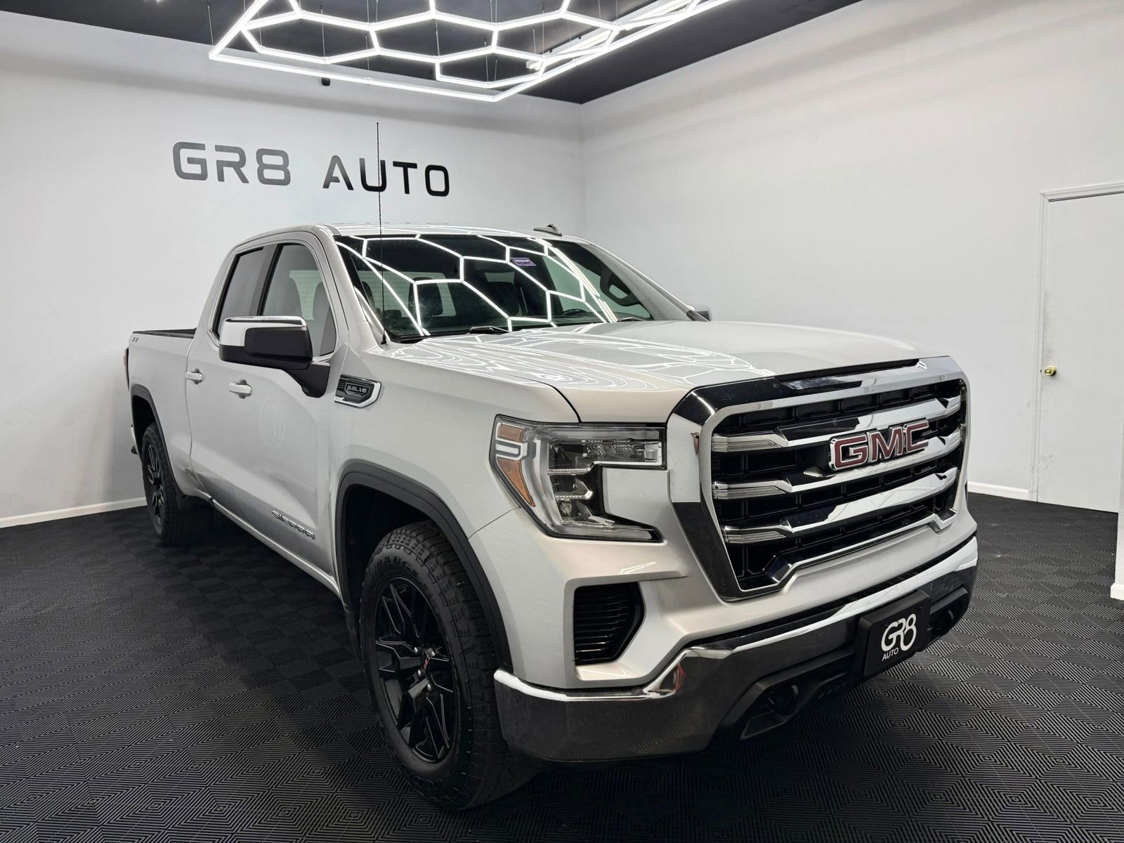 Used 2022 GMC Sierra 1500 SLE w/ X31 Off-Road Package