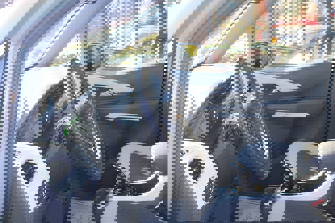 Used 2019 Chevrolet Bolt LT image 15