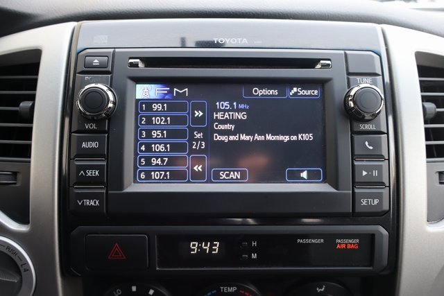 Used 2013 Toyota Tacoma 4x4 Double Cab w/ SR5 Pkg image 7