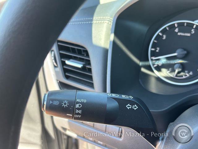 Used 2024 Nissan Rogue SV image 19