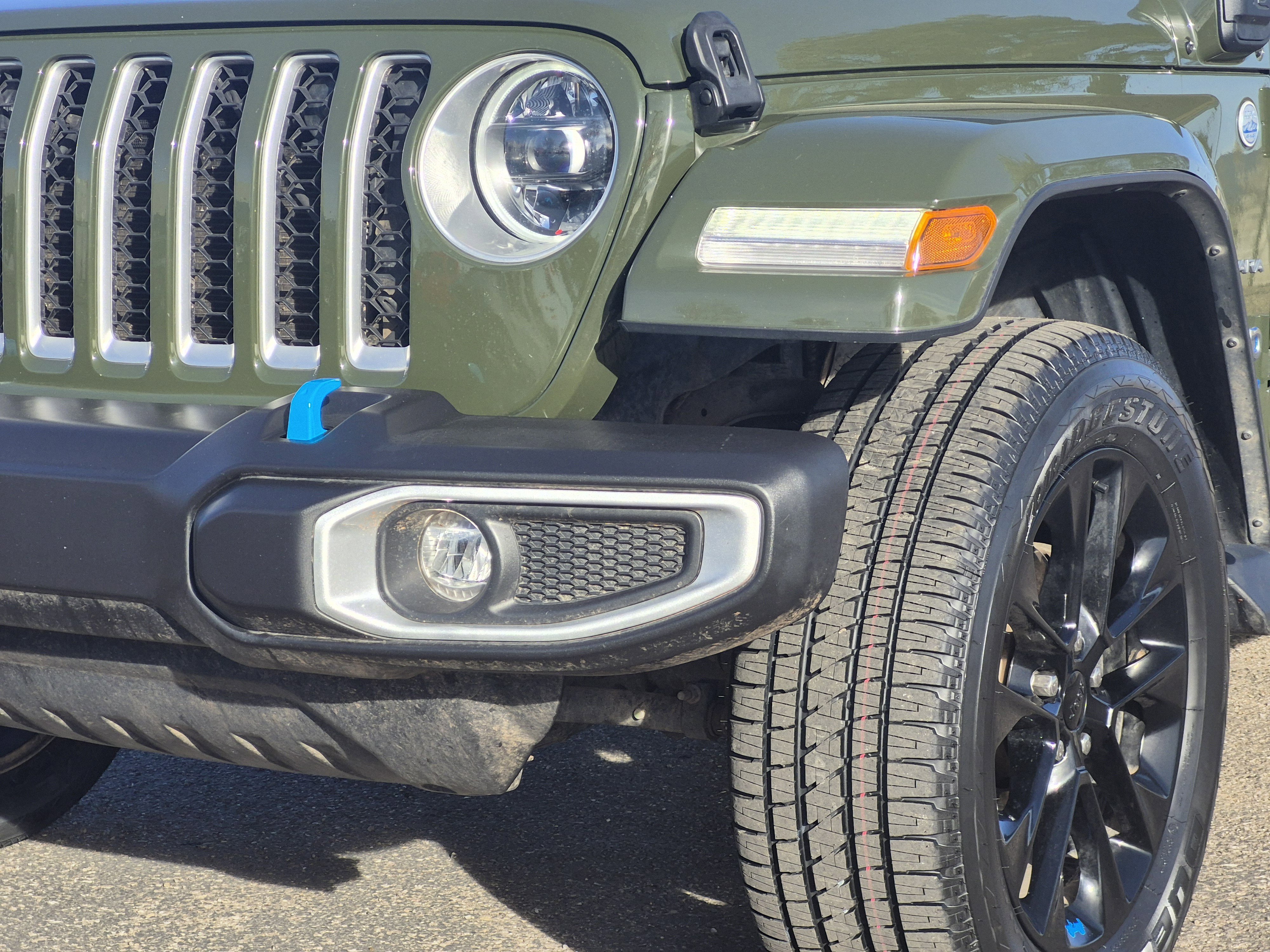 Used 2023 Jeep Wrangler Sahara 4xe image 9