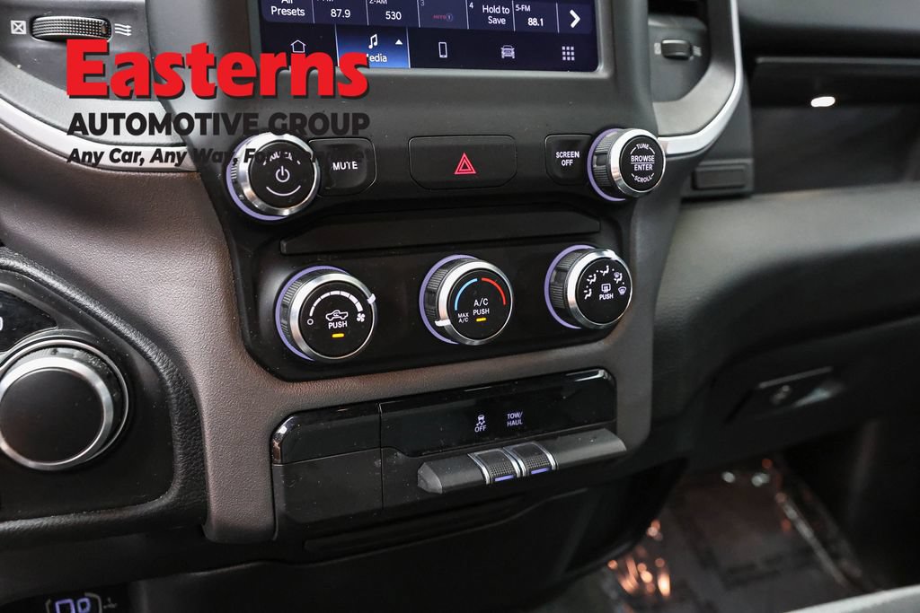 Used 2022 RAM 1500 Big Horn AWD/4WD image 19