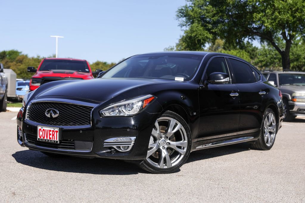 Used 2016 INFINITI Q70 L 3.7 w/ Deluxe Touring Package video 1