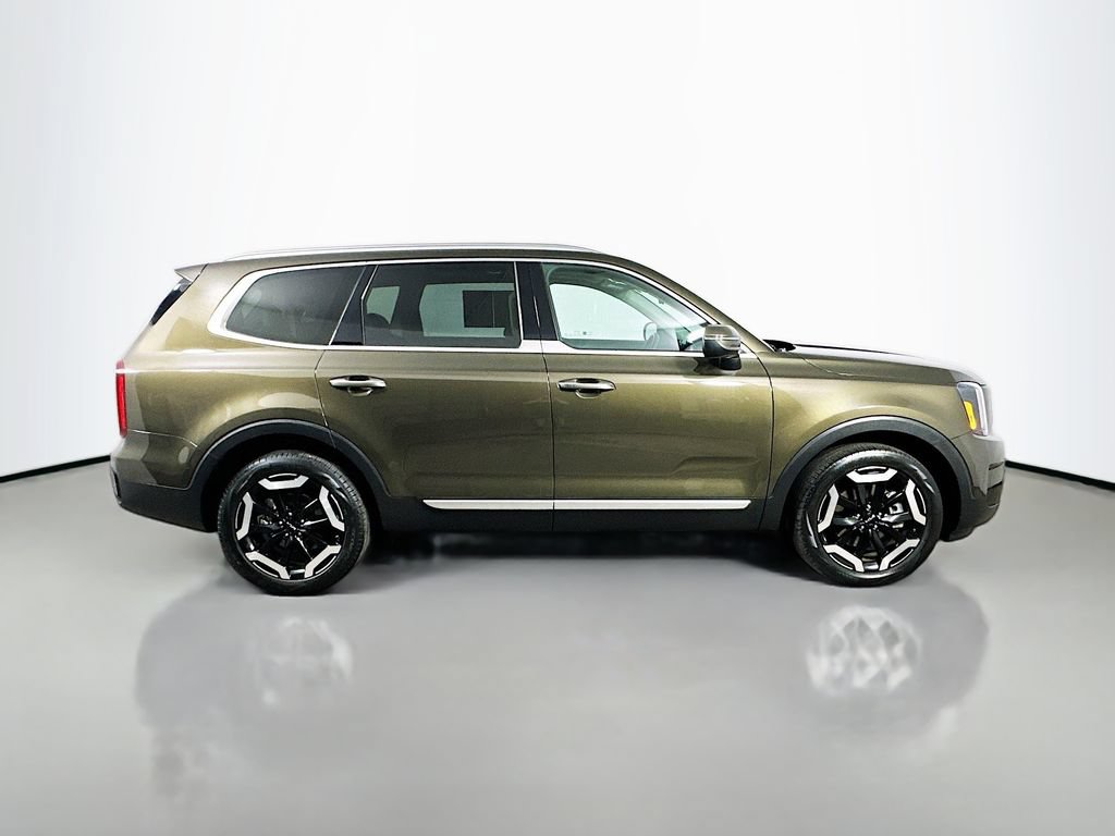 Used 2025 Kia Telluride S AWD/4WD image 7