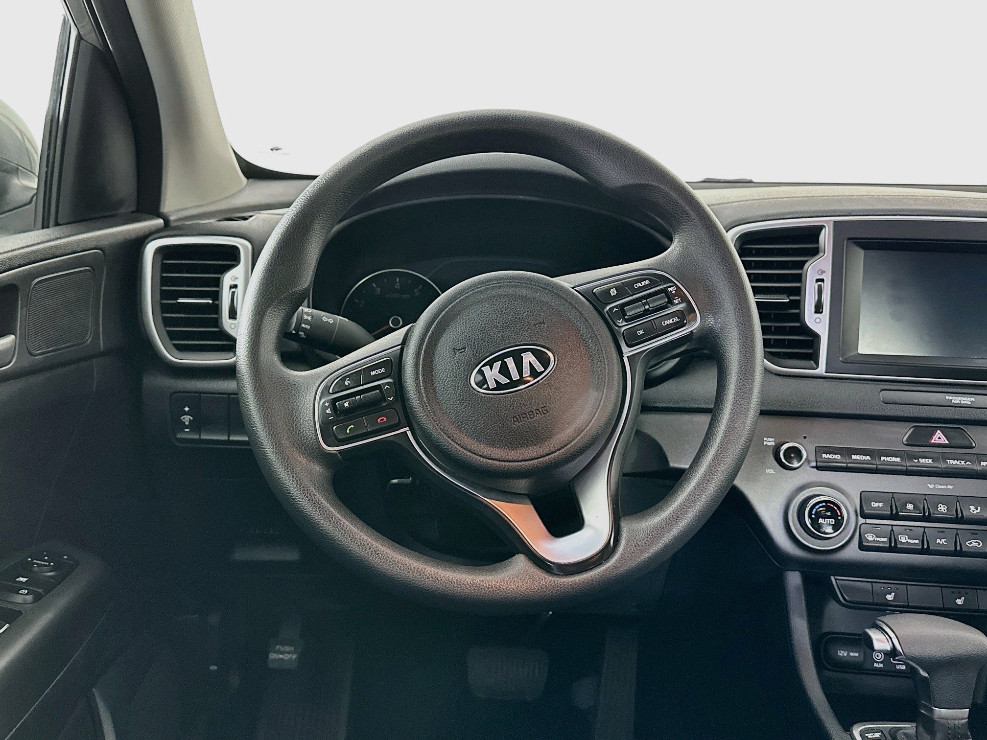 Used 2019 Kia Sportage LX w/ Option Group 017 FWD image 17
