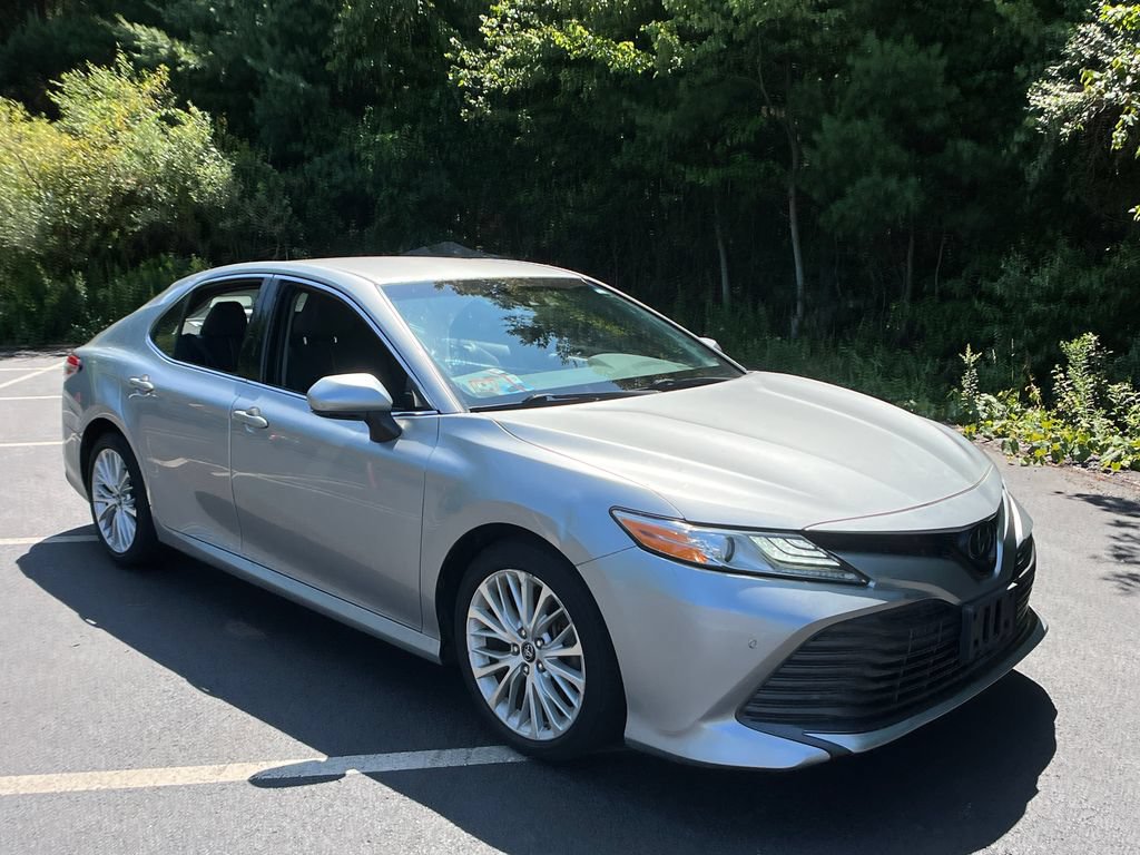 Used 2018 Toyota Camry XLE FWD image 33