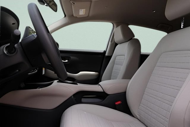 New 2027 Honda HR-V LX image 9