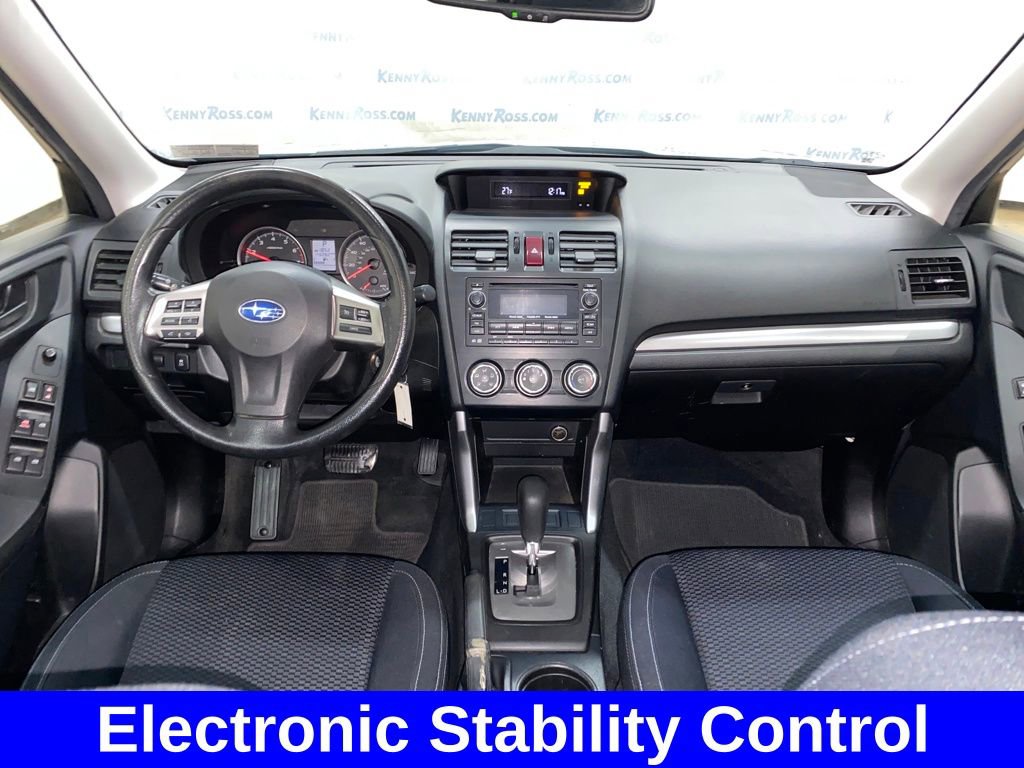 Used 2014 Subaru Forester 2.5i image 8