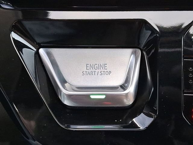 Certified 2025 GMC Sierra 1500 Denali w/ Denali Reserve Package image 17