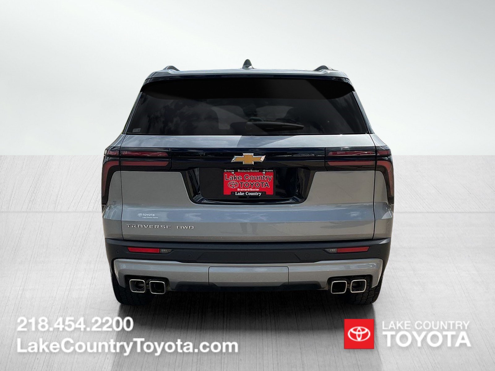 Used 2026 Chevrolet Traverse LT AWD/4WD image 4