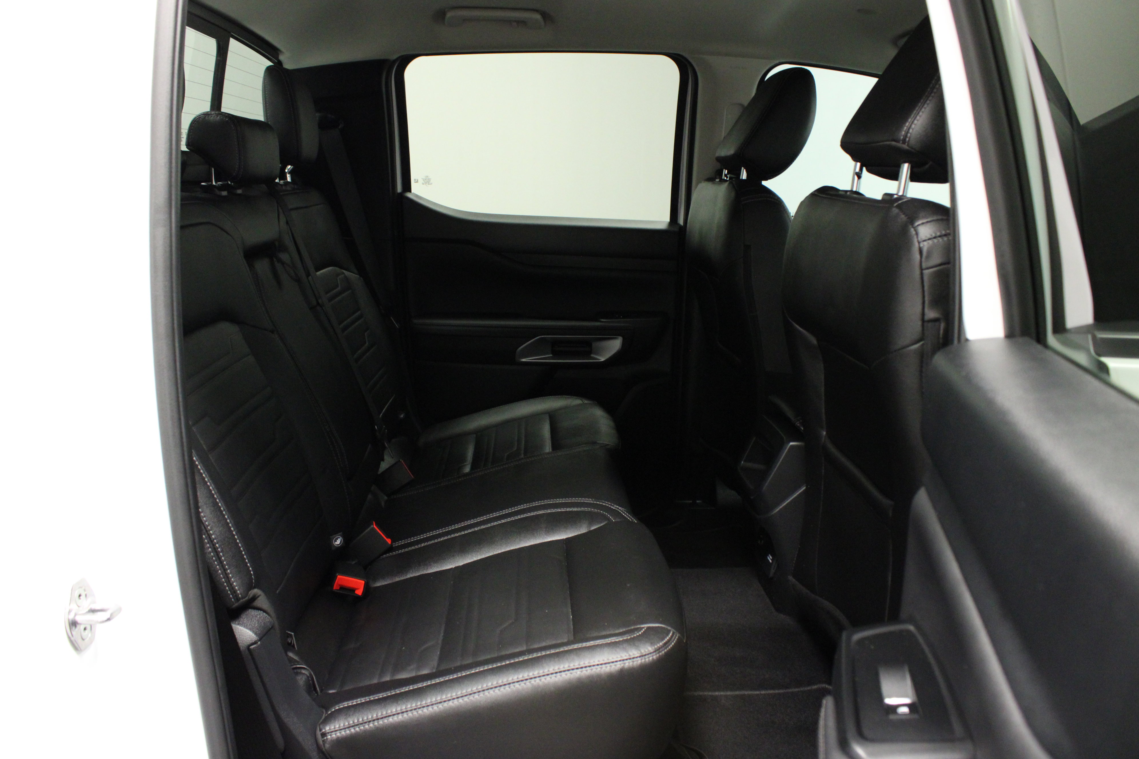 Used 2024 Ford Ranger Lariat w/ FX4 Off-Road Package image 17